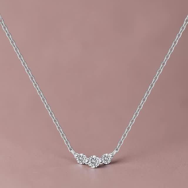 A necklace from the Silver Sitara collection